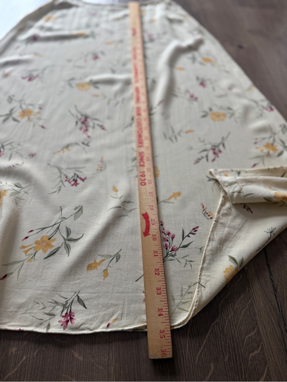 Rena Rowan Butter Yellow Maxi Skirt with Yellow&Red Floral Print VNT sise14 - Picture 8 of 8